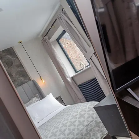 Ferienhaus Treehouse, Modern Luxury Townhouse In